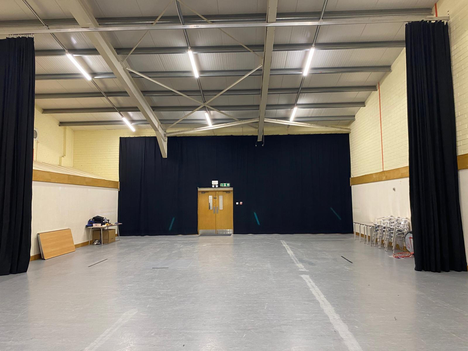 Acoustic treatment installation